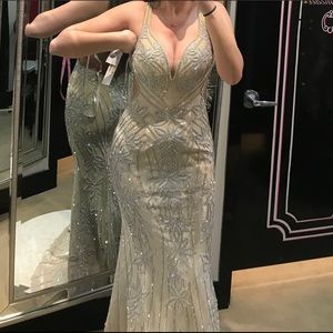 PROM DRESS🤩